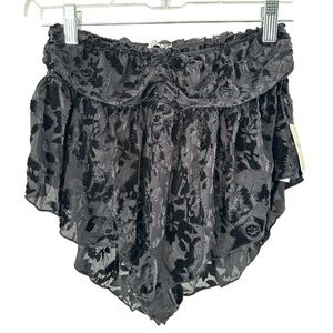 Intimately Free People Snow Angel Micro Shorts Black Floral Medium NWT